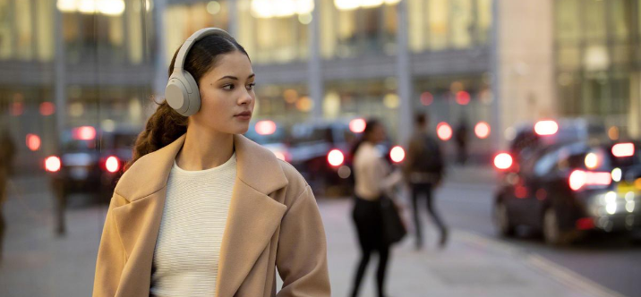 Sony WH-1000XM4: la meilleure réduction de bruit du marché va encore plus loin!
