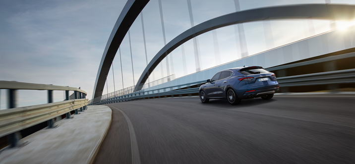 Maserati présente le nouveau Levante Hybrid