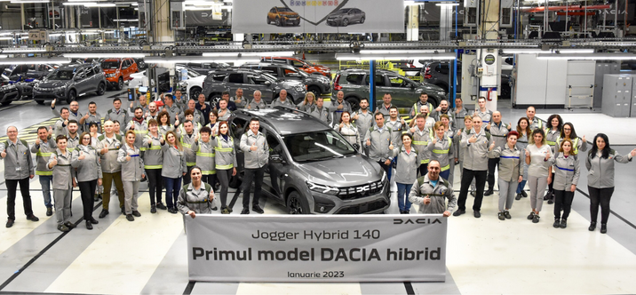 Dacia : Lancement de la fabrication en série du premier modèle Hybride
