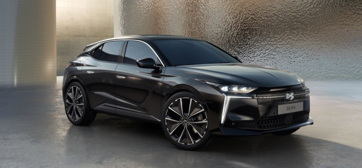 DS N°4, voyage au cœur du savoir-faire et de la technologie