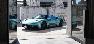 La nouvelle Maserati MCPURA apporte l’essence pure de la performance italienne sur la route 