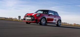 MINI 1965 Victory Edition : une légende du sport automobile réincarnée.