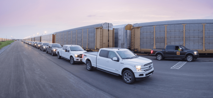 Ford dévoile un prototype 100% électrique de son pick-up F-150, capable de tracter plus de 500 tonnes