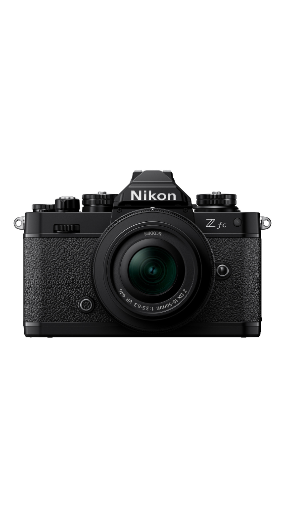 Nikon revisite un appareil photo et un objectif mythiques